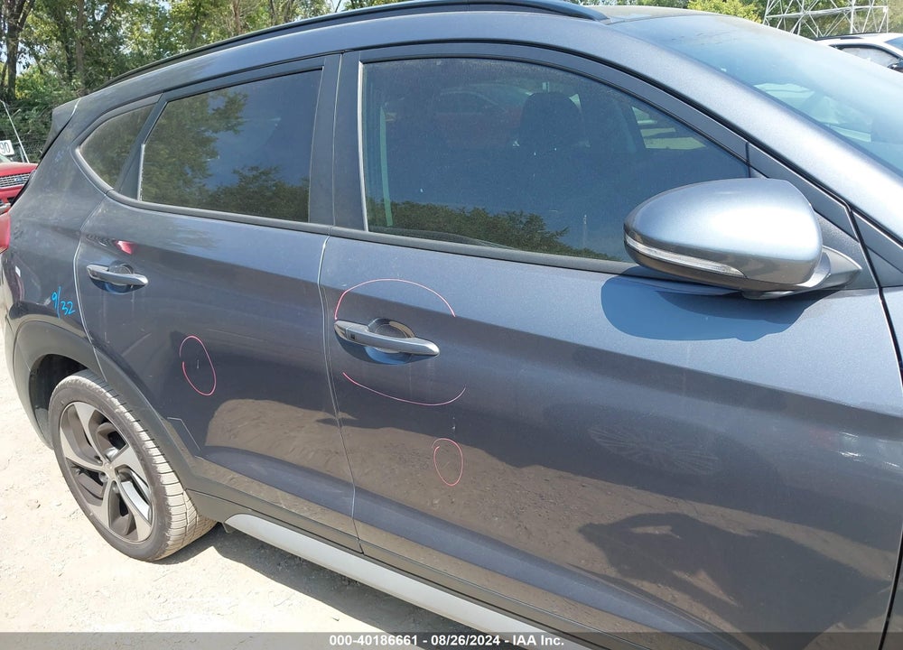 2018 HYUNDAI TUCSON VALUE VIN: KM8J33A21JU794851