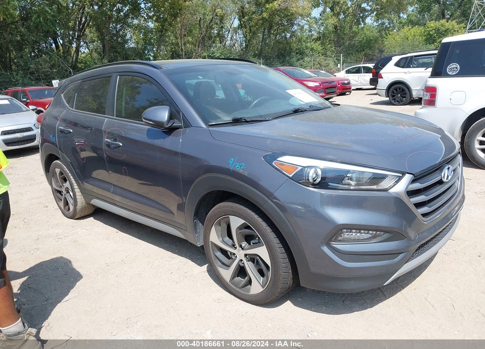 2018 HYUNDAI TUCSON VALUE VIN: KM8J33A21JU794851