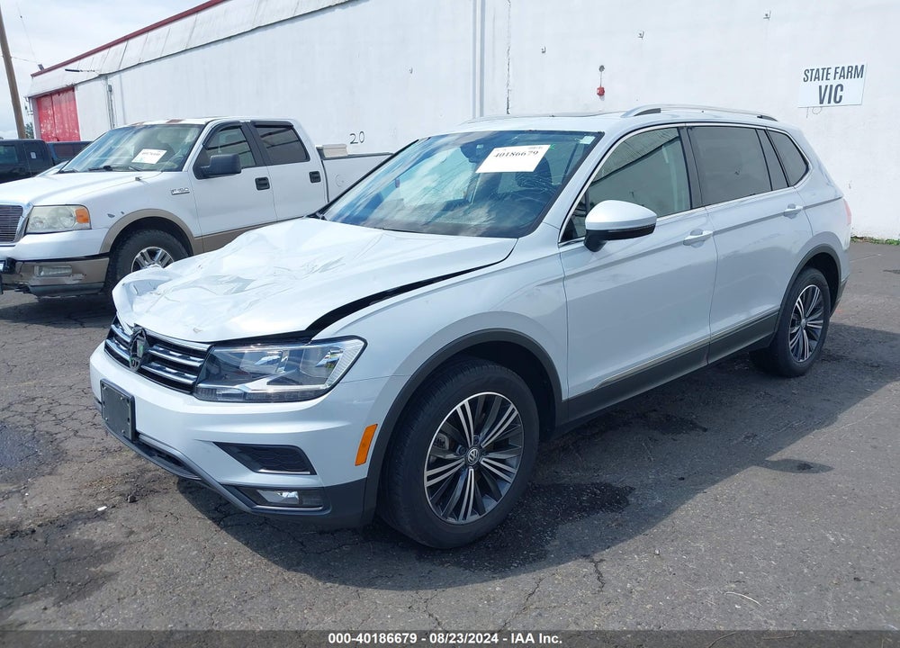 2018 VOLKSWAGEN TIGUAN 2.0T SE/2.0T SEL VIN: 3VV3B7AX5JM182953