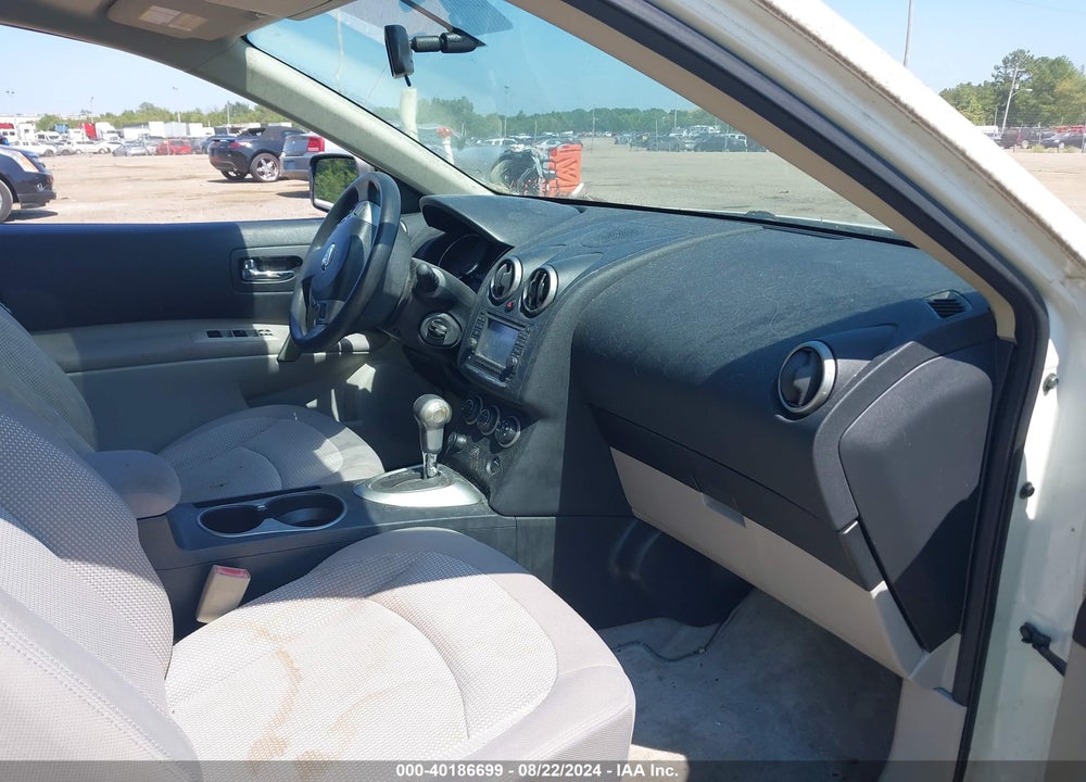 2011 NISSAN ROGUE SV VIN: JN8AS5MT0BW176888
