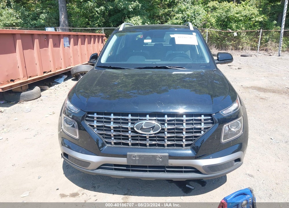 2022 HYUNDAI VENUE VIN: KMHRC8A38NU185495