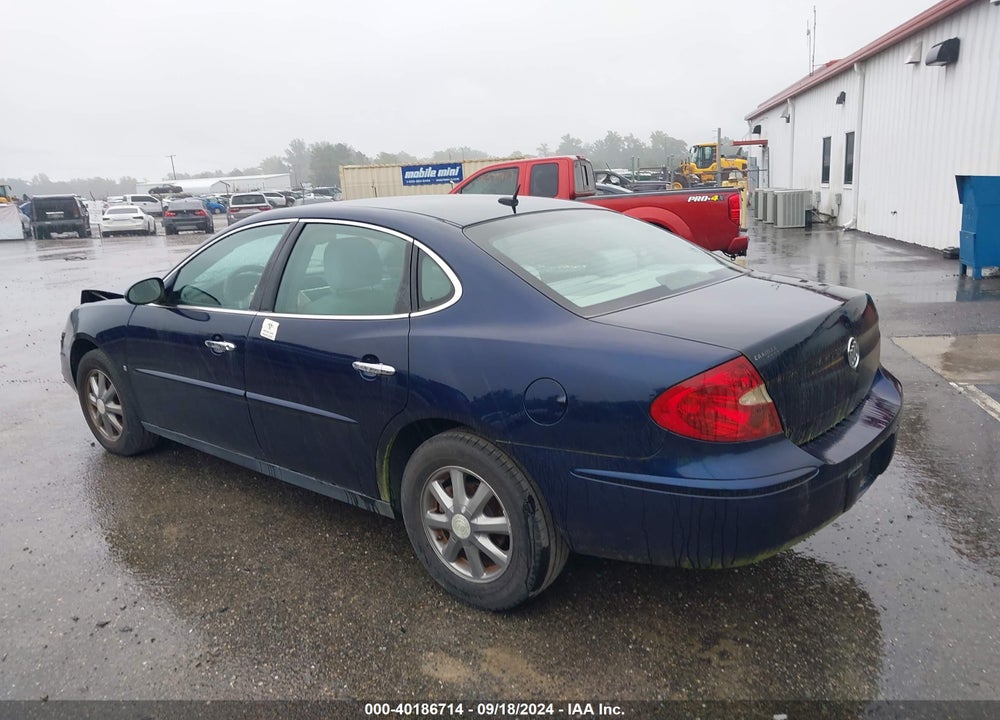 2007 BUICK LACROSSE CX VIN: 2G4WC582971128901