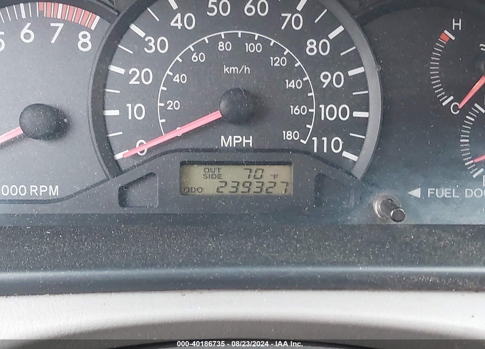 2005 TOYOTA COROLLA CE VIN: 1NXBR32E65Z476306