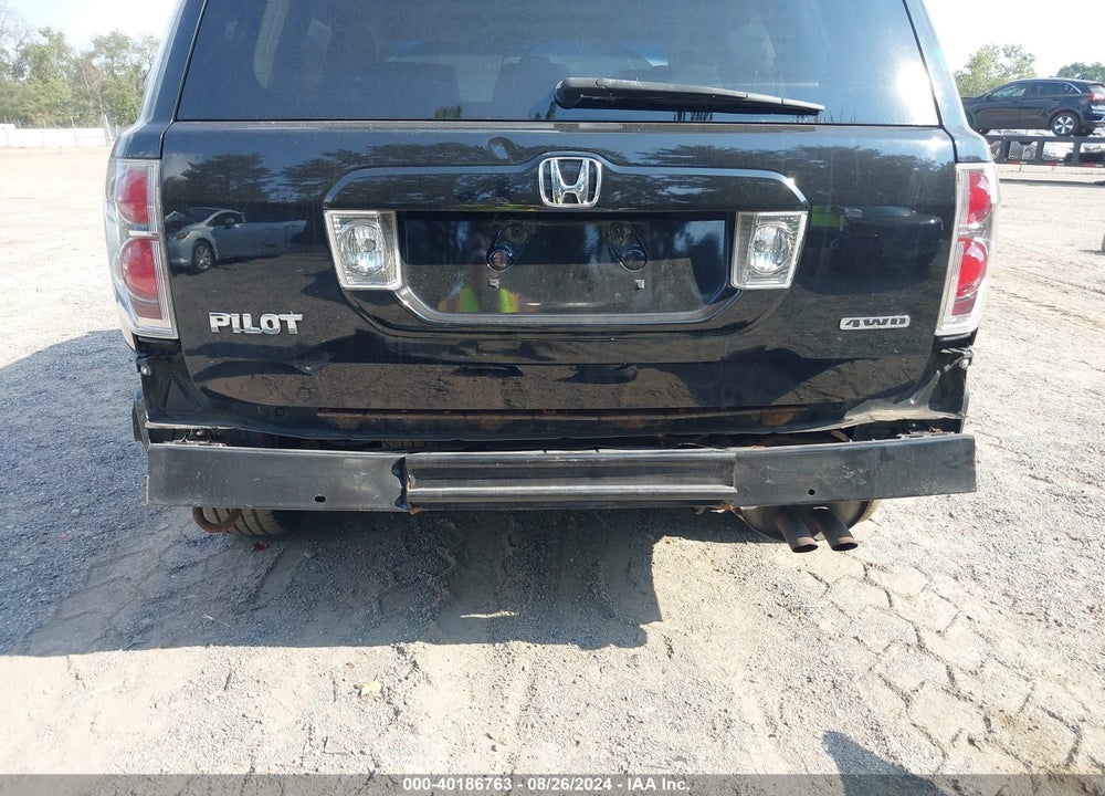 2008 HONDA PILOT VIN: 5FNYF18368B033684