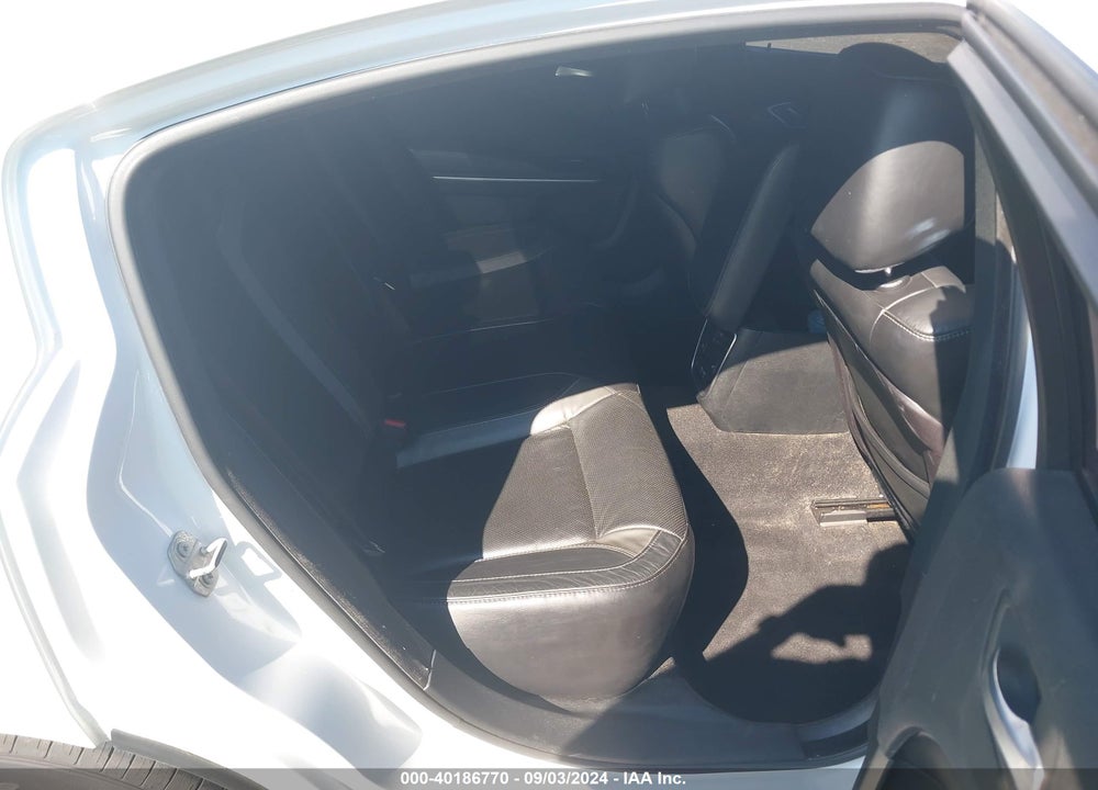 2019 DODGE CHARGER SXT RWD VIN: 2C3CDXBG5KH657111