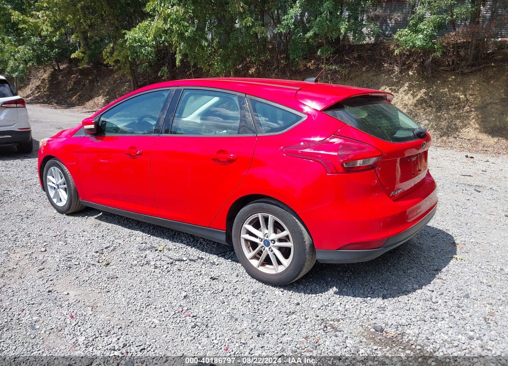 2015 FORD FOCUS SE VIN: 1FADP3K20FL345877
