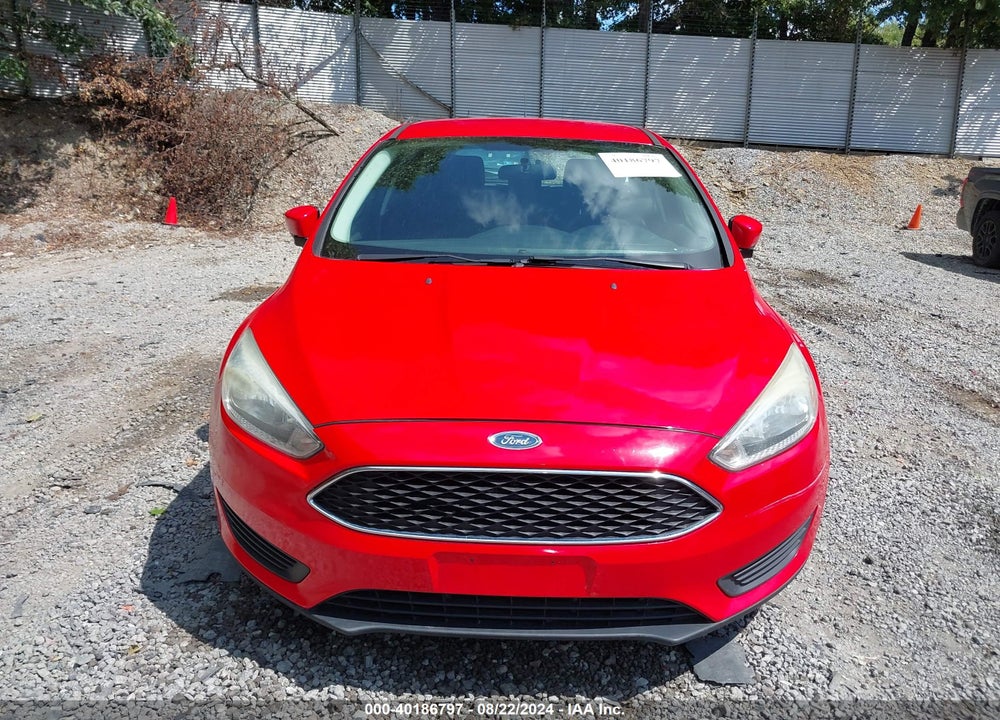 2015 FORD FOCUS SE VIN: 1FADP3K20FL345877