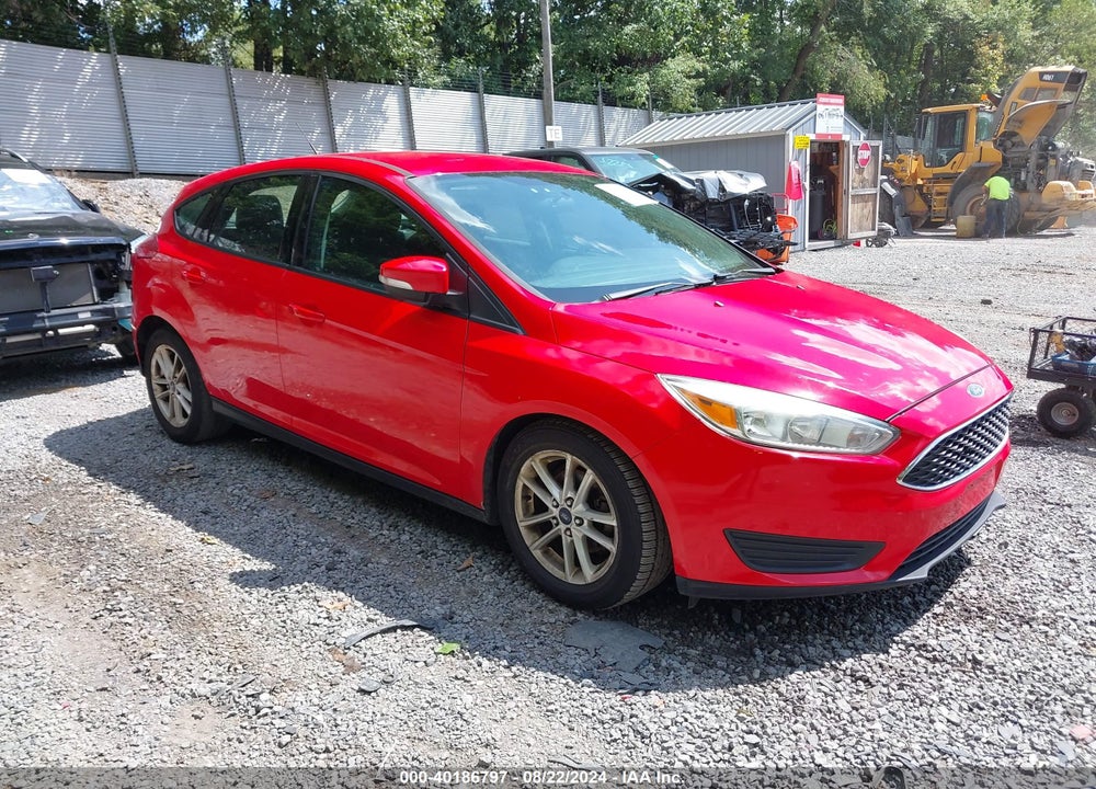 2015 FORD FOCUS SE VIN: 1FADP3K20FL345877