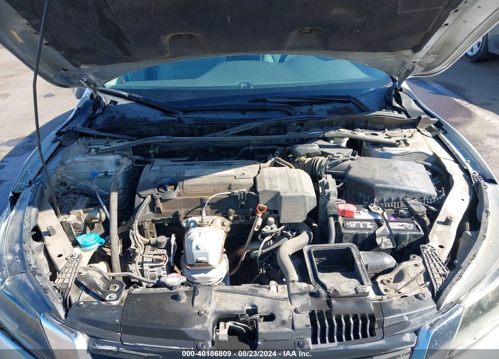 2013 HONDA ACCORD EX VIN: 1HGCR2F77DA132984