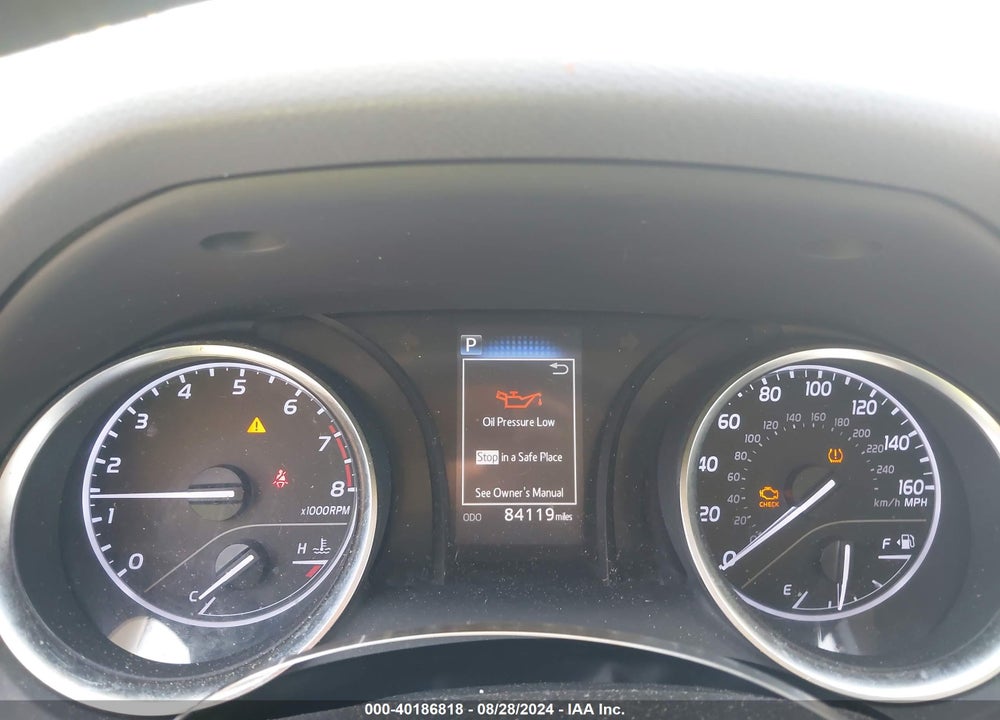 2018 TOYOTA CAMRY LE VIN: JTNB11HK8J3040064