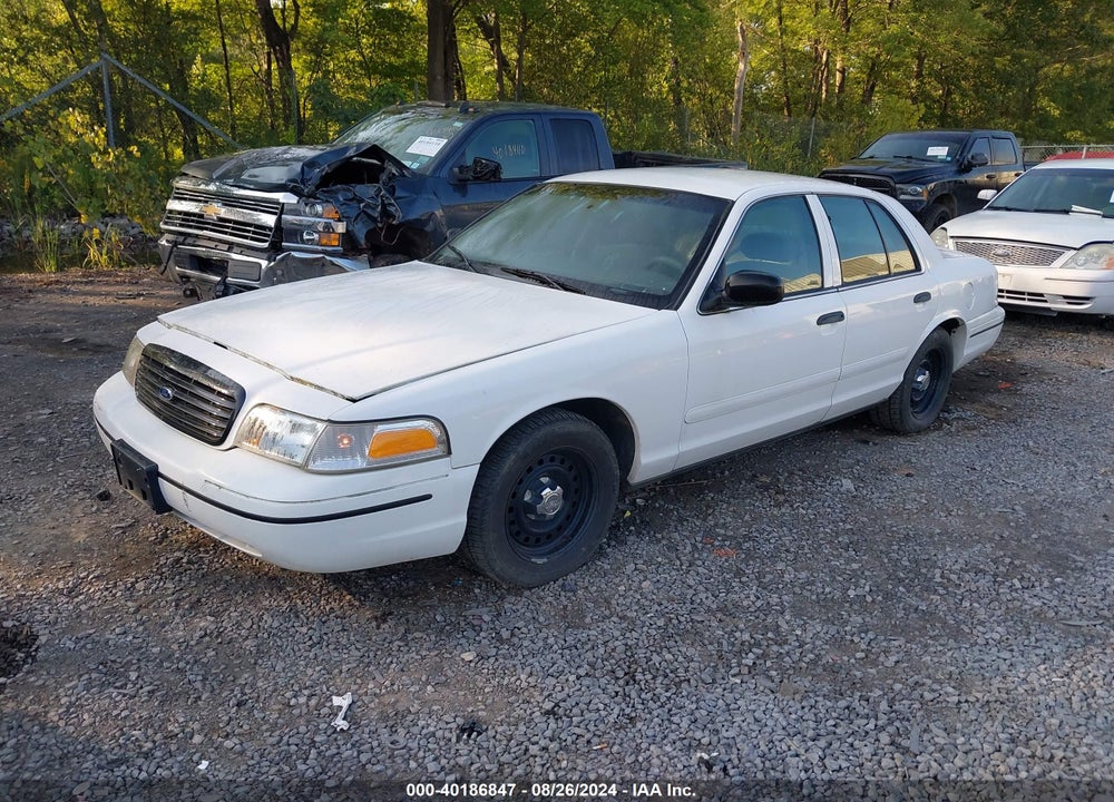 1999 FORD CROWN VICTORIA POLICE INTERCEPTOR VIN: 2FAFP71W9XX111620