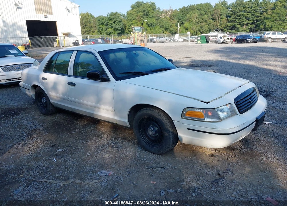 1999 FORD CROWN VICTORIA POLICE INTERCEPTOR VIN: 2FAFP71W9XX111620