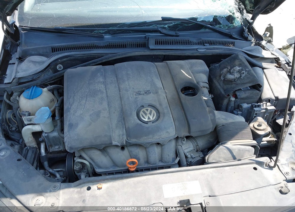 2011 VOLKSWAGEN JETTA 2.5L SE VIN: 3VWDX7AJ4BM324899