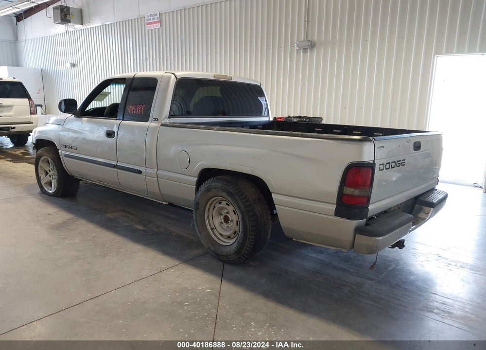 2001 DODGE RAM 1500 ST VIN: 3B7HC13YX1G754408