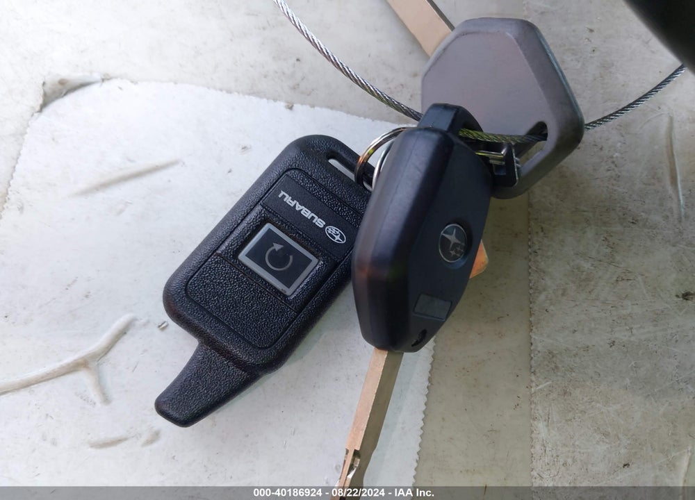 2013 SUBARU OUTBACK 2.5I LIMITED VIN: 4S4BRBKC4D3322397