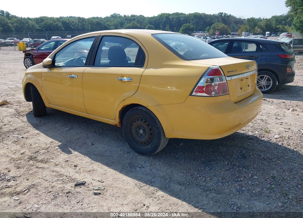 2009 CHEVROLET AVEO LT VIN: KL1TG56E49B358039