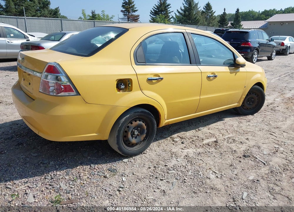 2009 CHEVROLET AVEO LT VIN: KL1TG56E49B358039