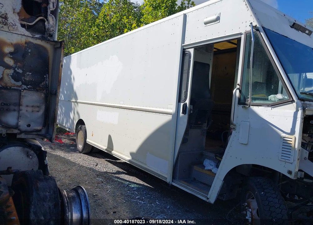 2013 FORD F-59 COMMERCIAL STRIPPED VIN: 1F66F5KY1D0A13308
