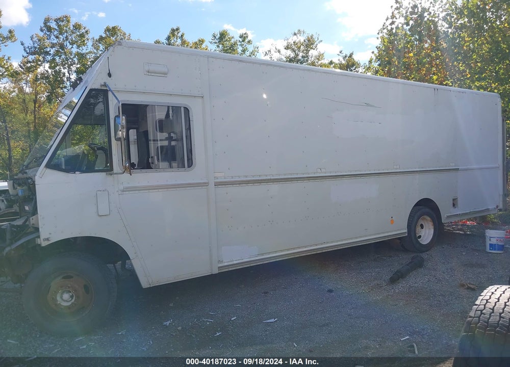 2013 FORD F-59 COMMERCIAL STRIPPED VIN: 1F66F5KY1D0A13308