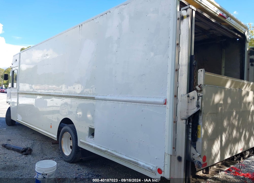 2013 FORD F-59 COMMERCIAL STRIPPED VIN: 1F66F5KY1D0A13308