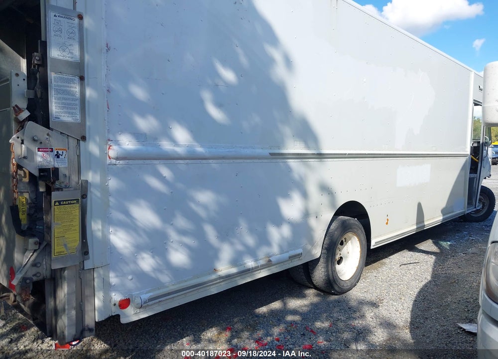 2013 FORD F-59 COMMERCIAL STRIPPED VIN: 1F66F5KY1D0A13308