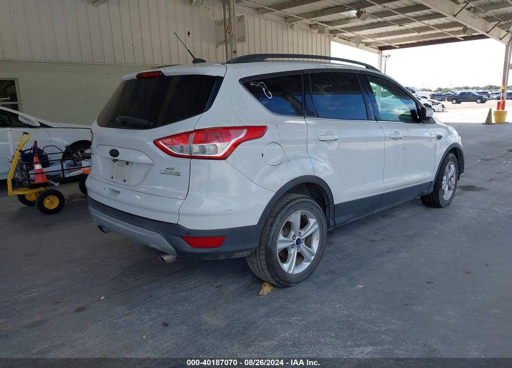 2015 FORD ESCAPE SE VIN: 1FMCU0GX6FUB16501