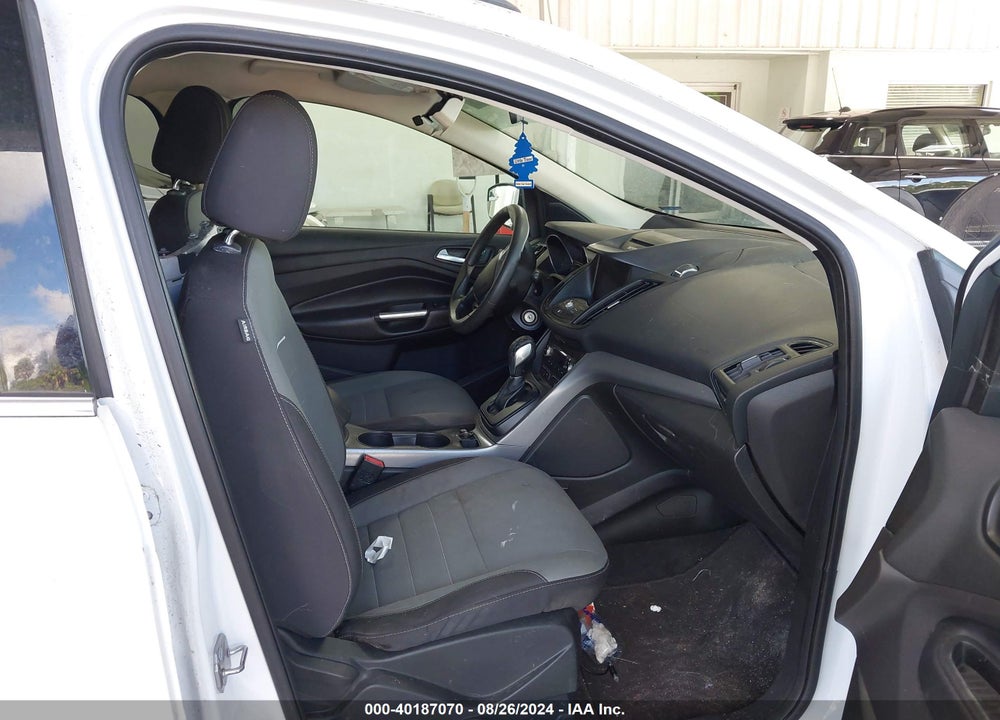 2015 FORD ESCAPE SE VIN: 1FMCU0GX6FUB16501