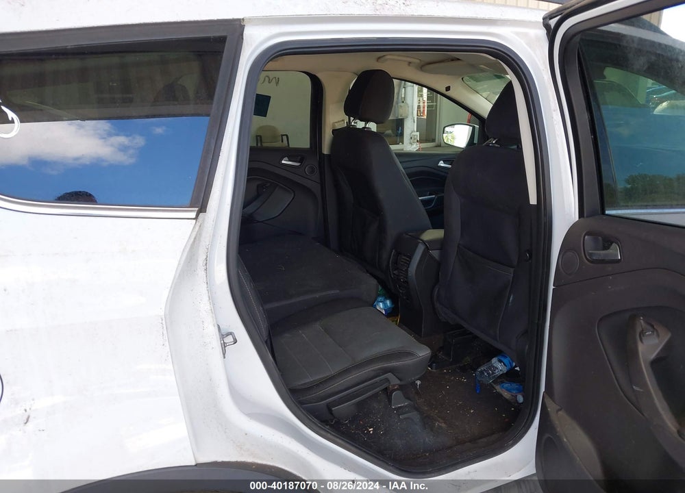 2015 FORD ESCAPE SE VIN: 1FMCU0GX6FUB16501