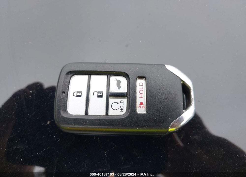 2018 HONDA CIVIC EX VIN: SHHFK7H57JU223571