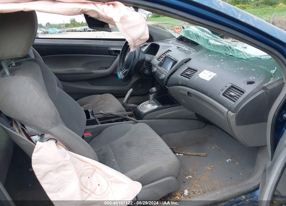 2010 HONDA CIVIC LX VIN: 2HGFG1B67AH519736