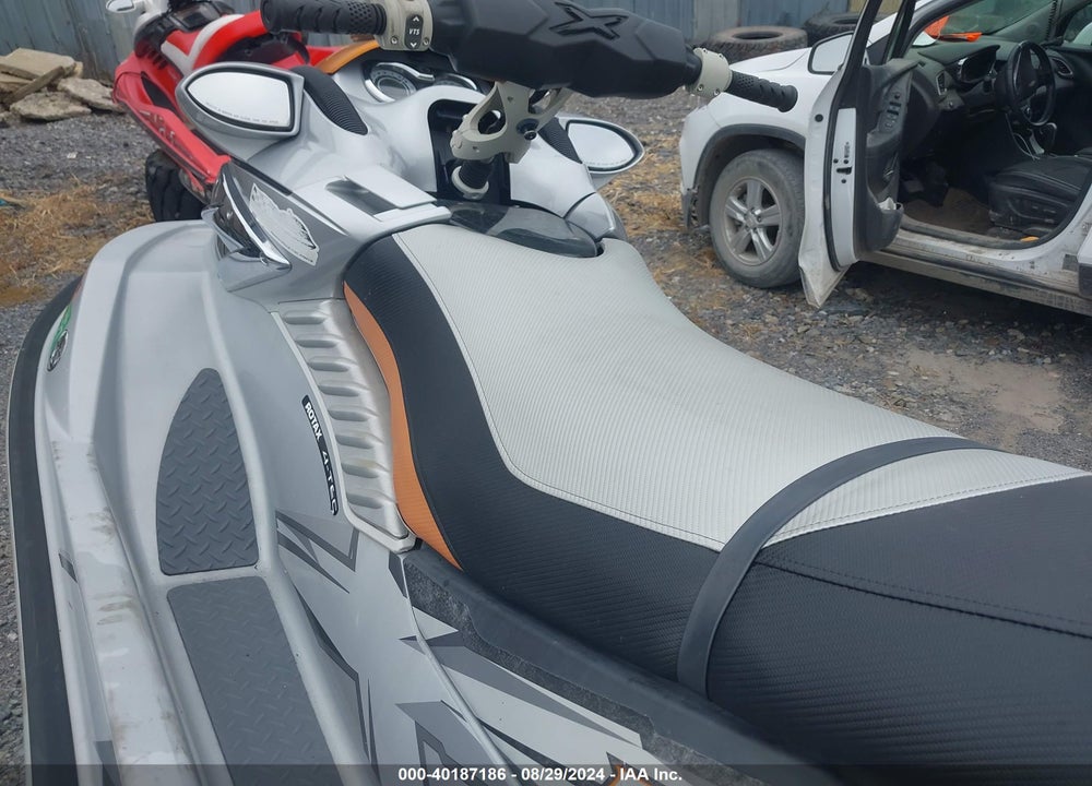 2008 SEADOO OTHER VIN: YDV42373D808