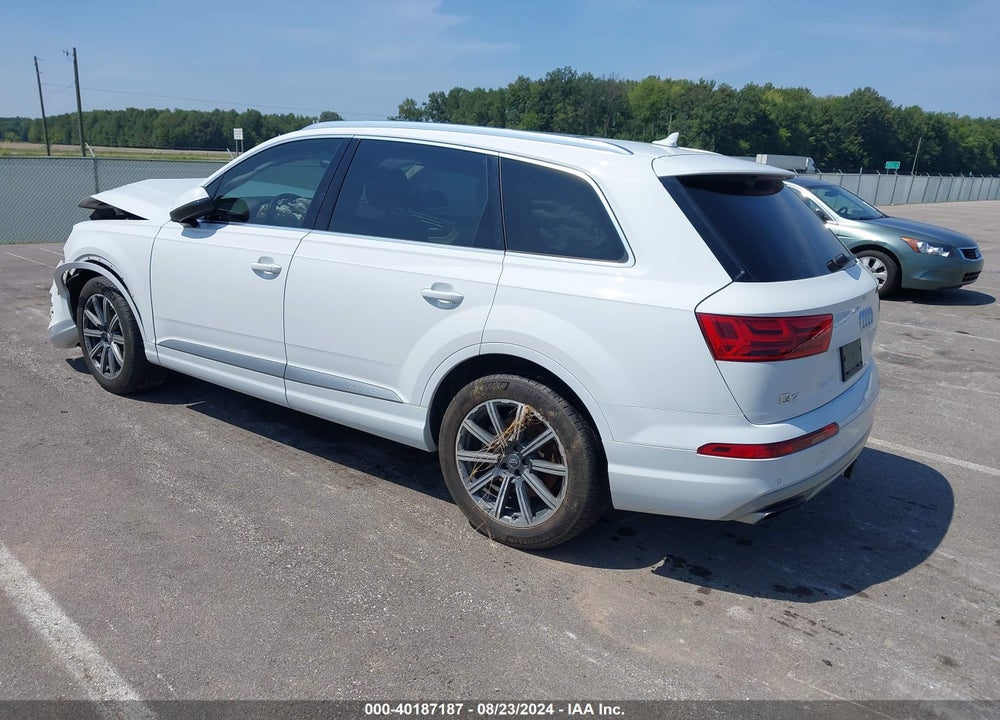 2017 AUDI Q7 VIN: WA1VAAF78HD038894