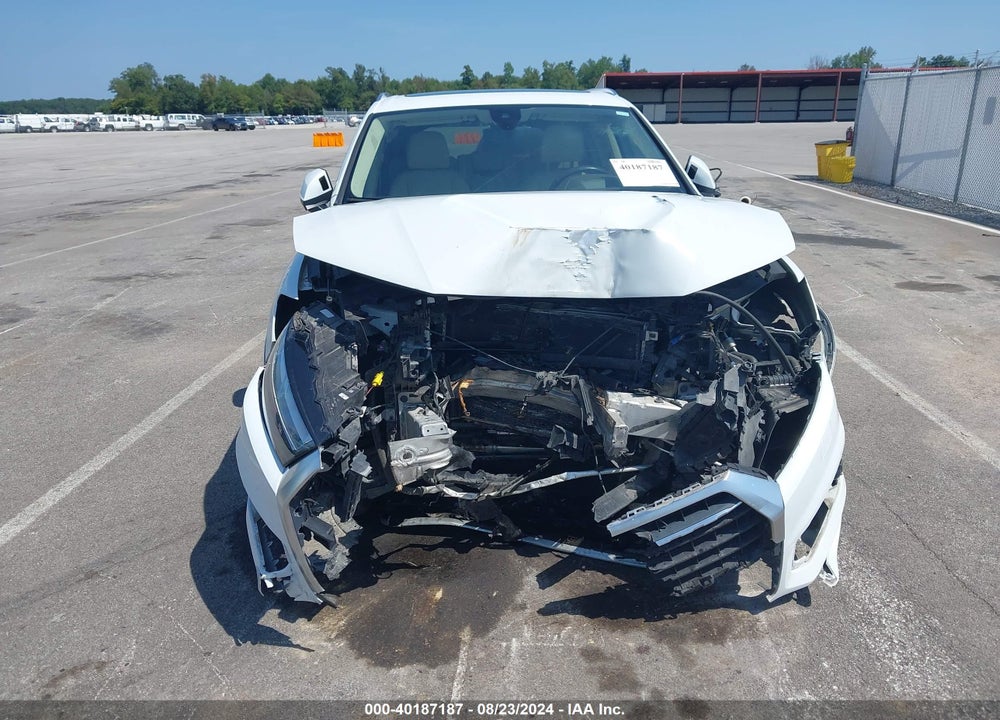 2017 AUDI Q7 VIN: WA1VAAF78HD038894