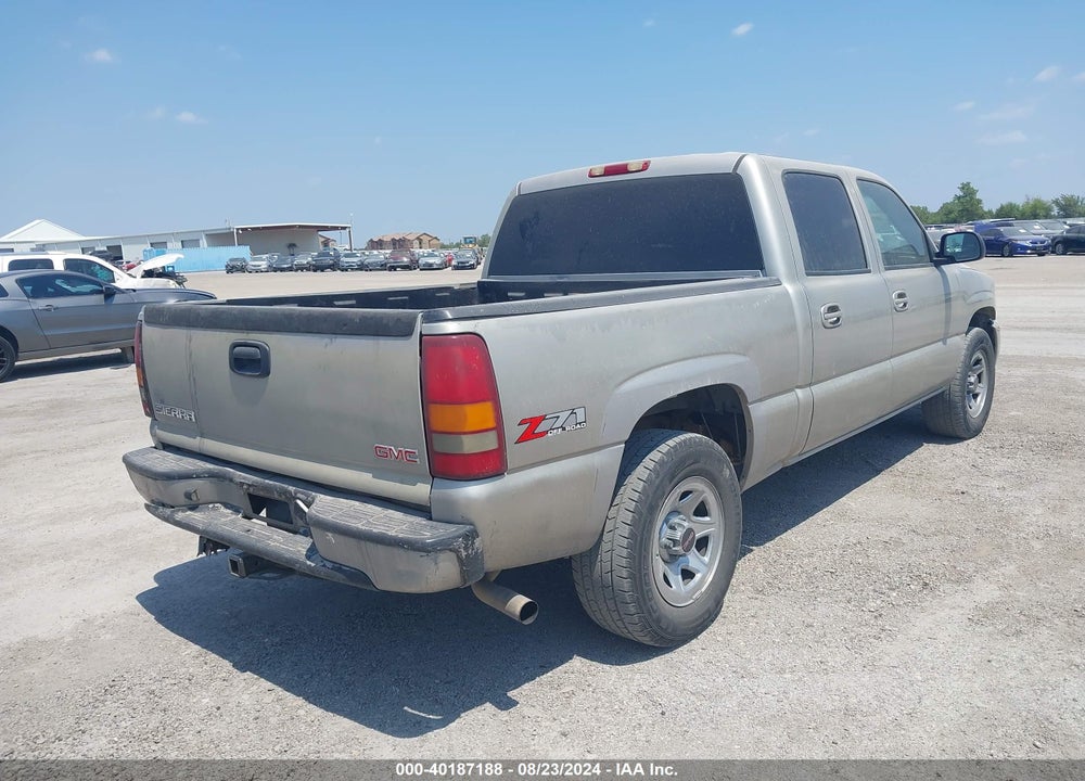 2005 GMC SIERRA 1500 SLE VIN: 2GTEK13T451121475