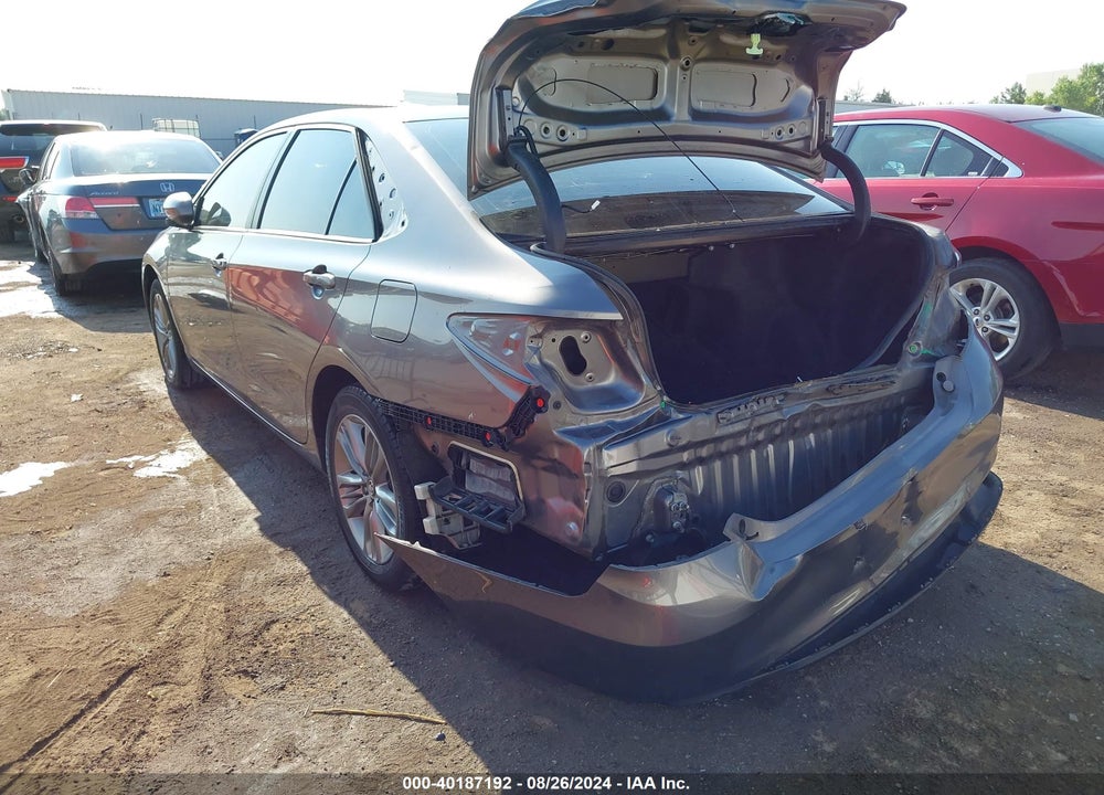 2017 TOYOTA CAMRY SE VIN: 4T1BF1FK0HU391303