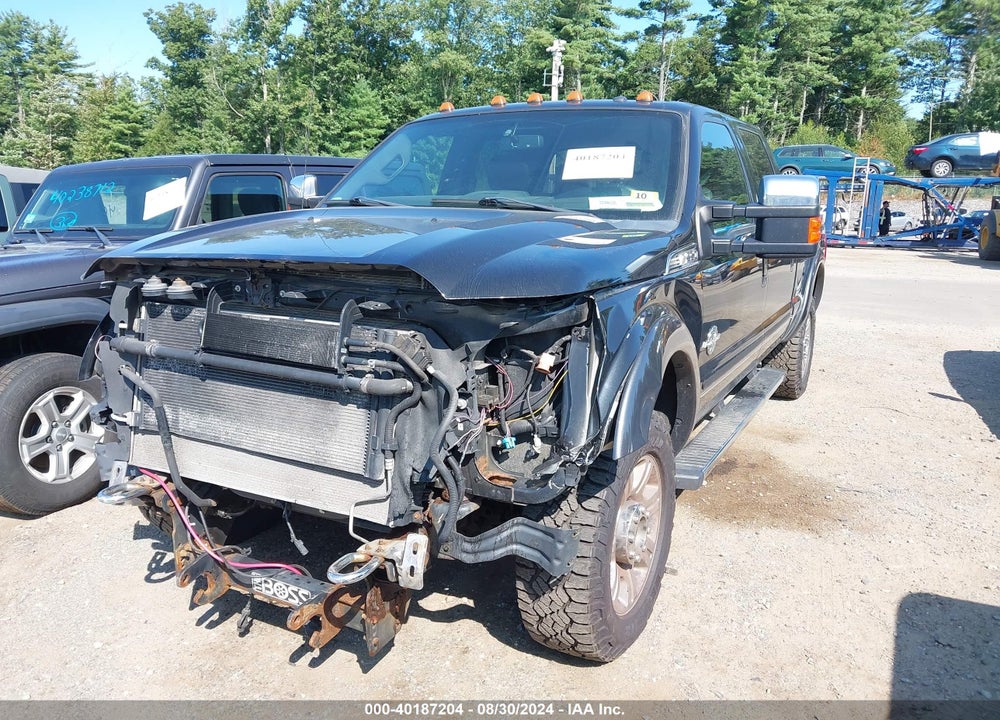 2015 FORD F-350 LARIAT VIN: 1FT8W3BT2FEB74318