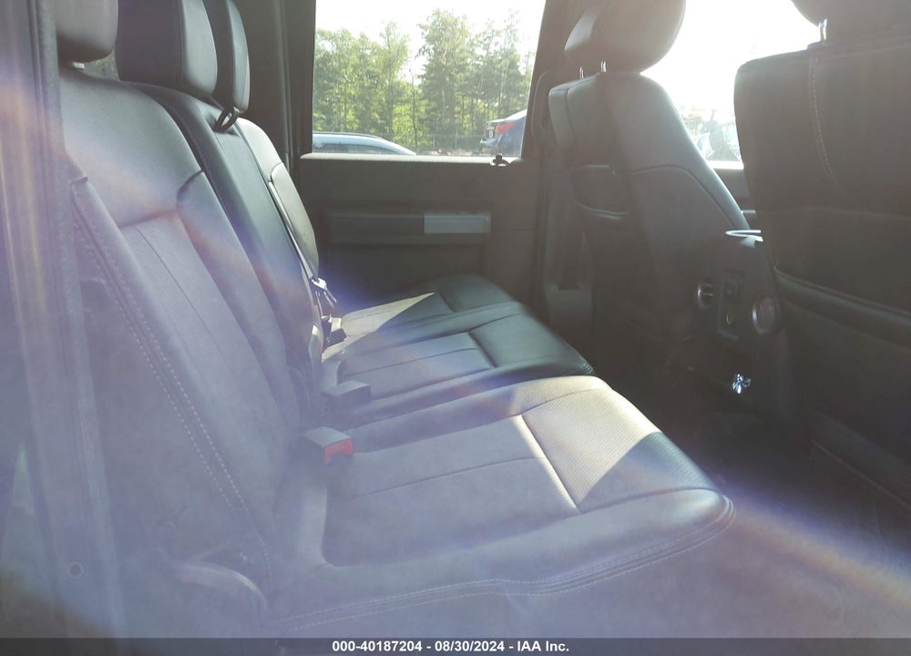2015 FORD F-350 LARIAT VIN: 1FT8W3BT2FEB74318