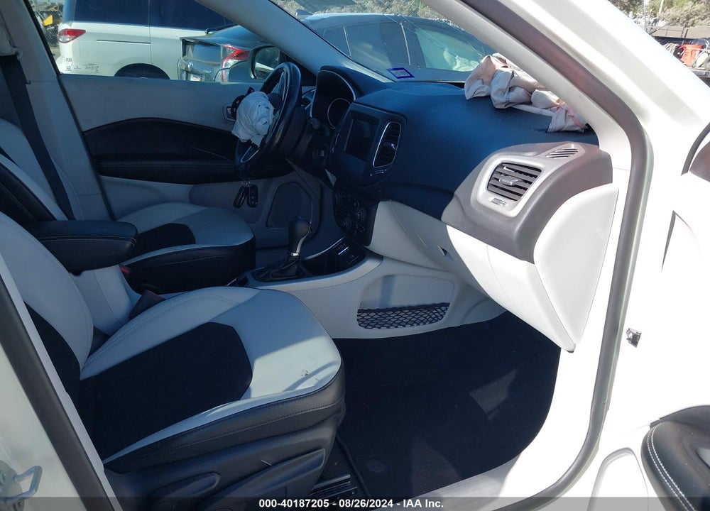 2020 JEEP COMPASS SUN AND WHEEL FWD VIN: 3C4NJCBB9LT169198