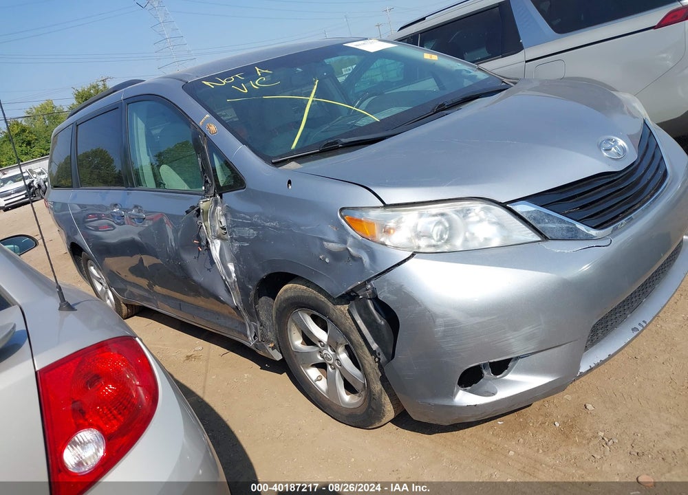 2011 TOYOTA SIENNA LE V6 VIN: 5TDKK3DC4BS148578