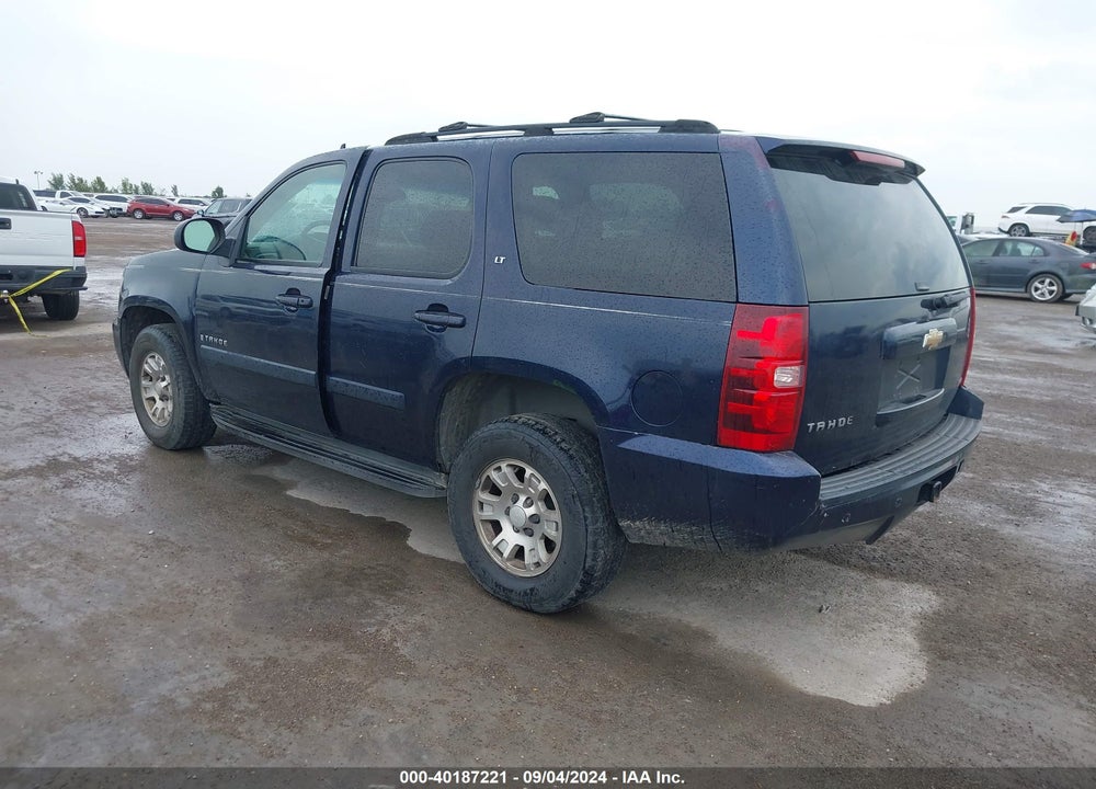 2007 CHEVROLET TAHOE LT VIN: 1GNFC130X7R250071