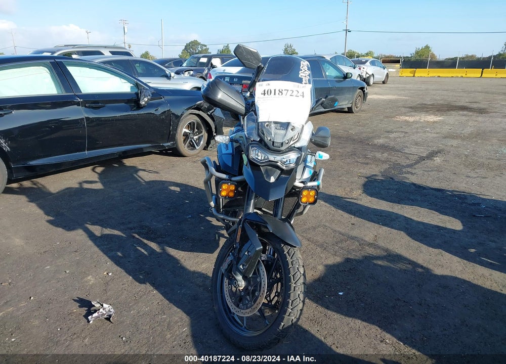 2022 TRIUMPH MOTORCYCLE TIGER 900 GT VIN: SMTE62DF3NTAW8138