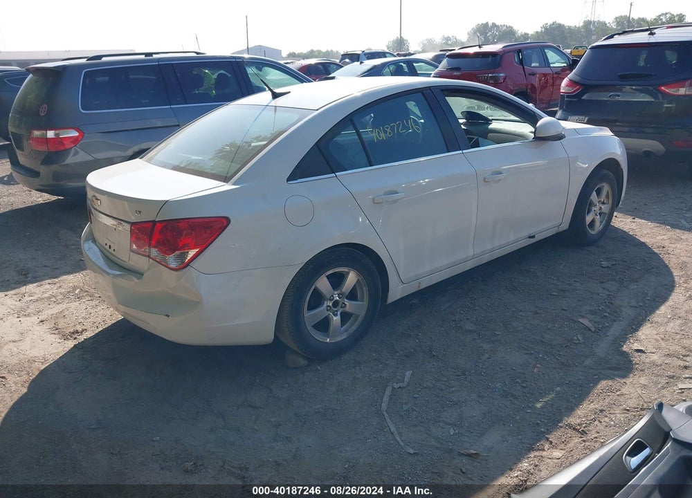 2014 CHEVROLET CRUZE 1LT AUTO VIN: 1G1PC5SB3E7198310