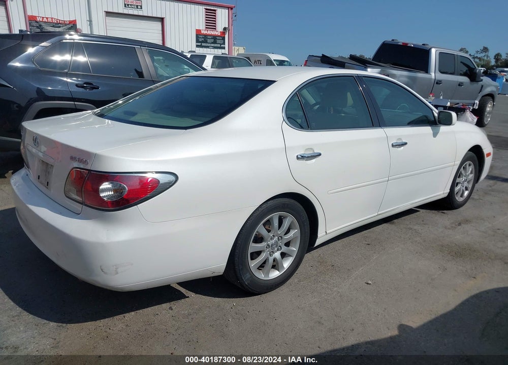 2003 LEXUS ES 300 VIN: JTHBF30G036014843