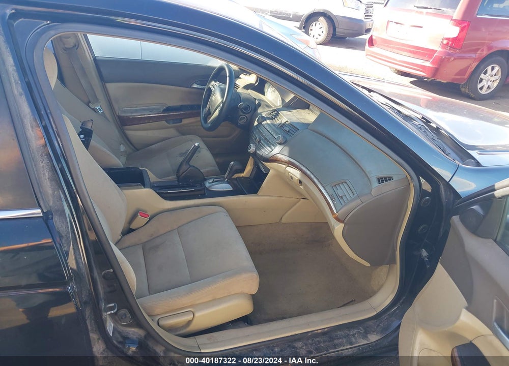 2008 HONDA ACCORD 2.4 EX VIN: JHMCP26748C028501