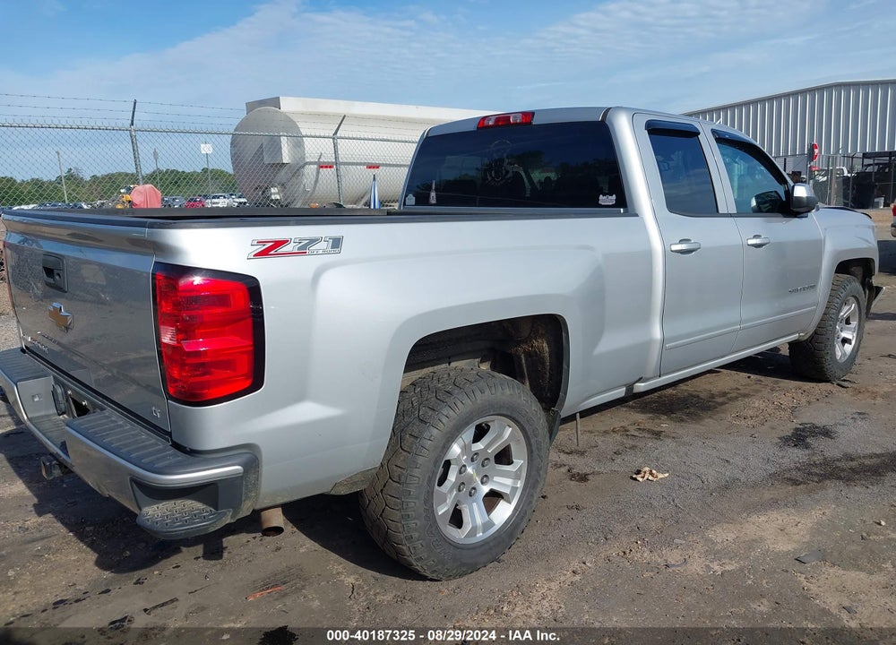 2017 CHEVROLET SILVERADO 1500 2LT VIN: 1GCVKREC8HZ138089