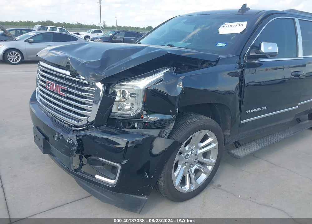 2018 GMC YUKON XL SLT VIN: 1GKS1GKC9JR325057