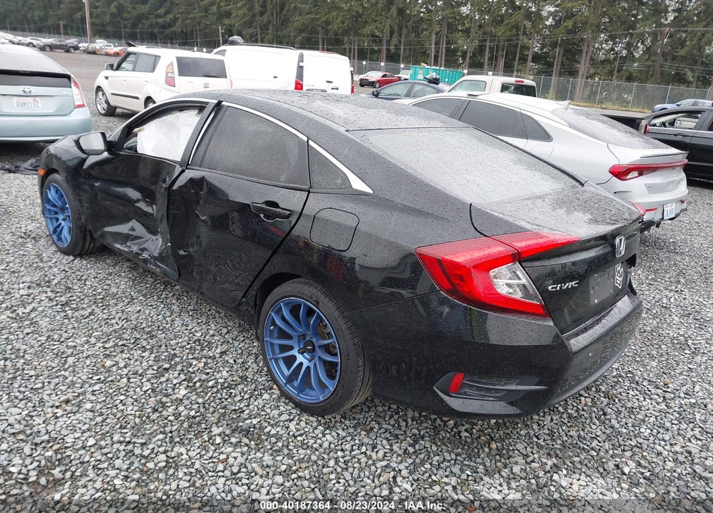 2018 HONDA CIVIC LX VIN: 2HGFC2E5XJH558390