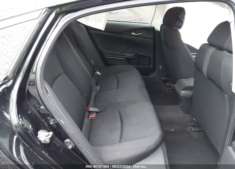 2018 HONDA CIVIC LX VIN: 2HGFC2E5XJH558390