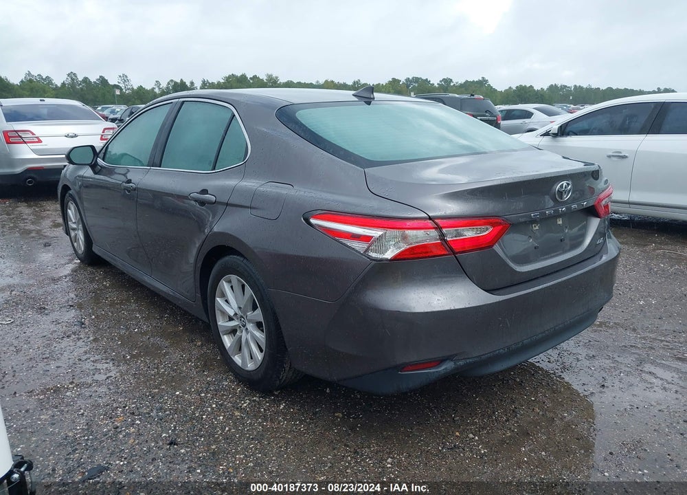 2020 TOYOTA CAMRY LE VIN: 4T1C11AK4LU359277