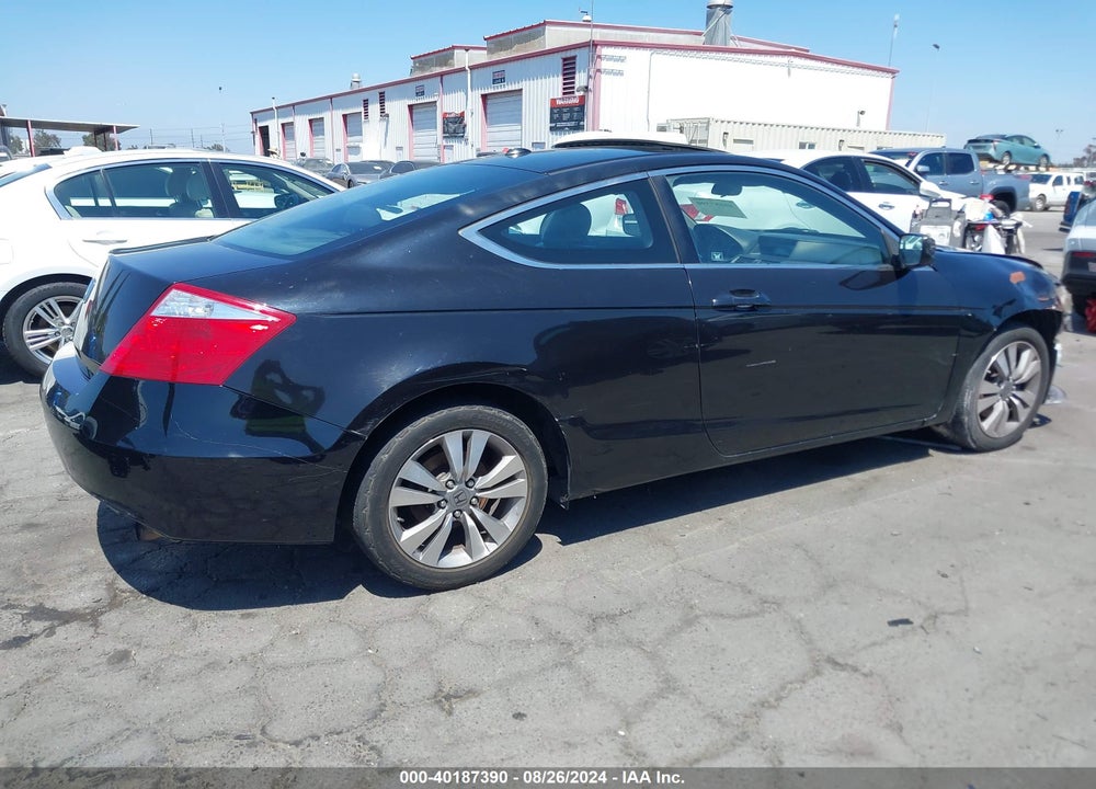 2008 HONDA ACCORD 2.4 EX-L VIN: 1HGCS12818A020202